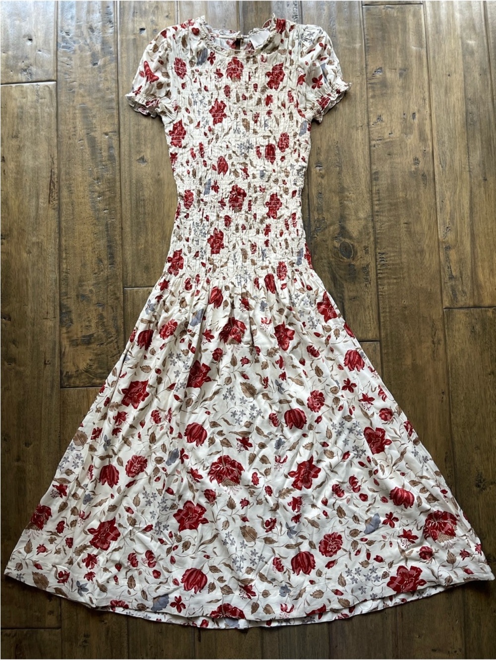 Reformation Kiria Smocked Midi
Dress in Gwendoline Cream Red - Picture 2 of 7
